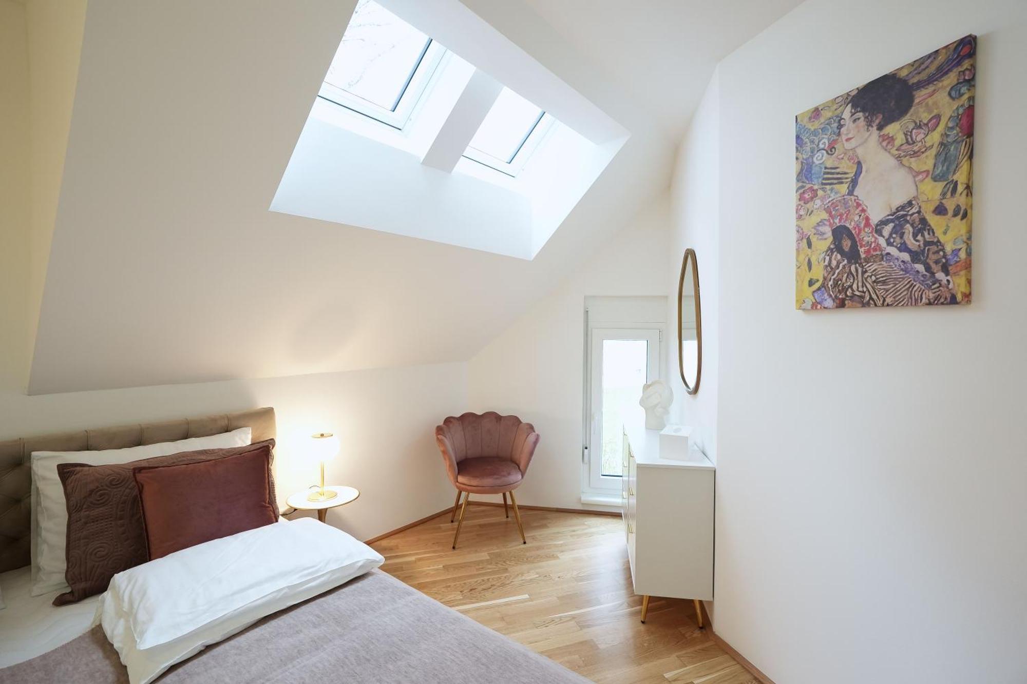 Stay In Style At Carl'S Design Residences - Modern Design Meets Green Comfort L Parking & Perfect Connection To City Center Wien Exterior foto